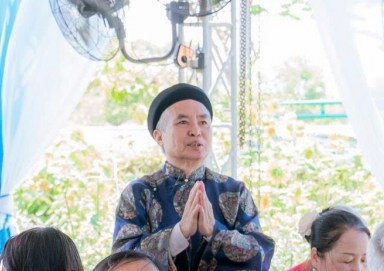 image 20 384x271ông Nguyễn Hữu Kúc, Chủ tịch Hội đồng họ Nguyễn Gia Miêu kiêm Chủ tịch danh dự Hội đồng họ Nguyễn, Công tín chính chi