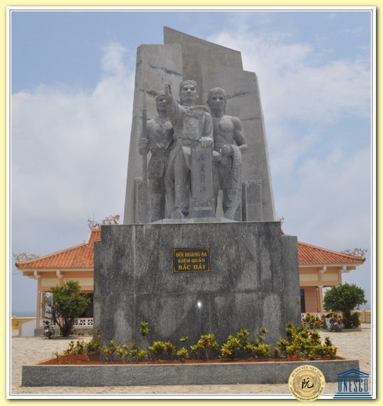 200 nam vua gia long tuyen bo chu quyen hoang sa 06
