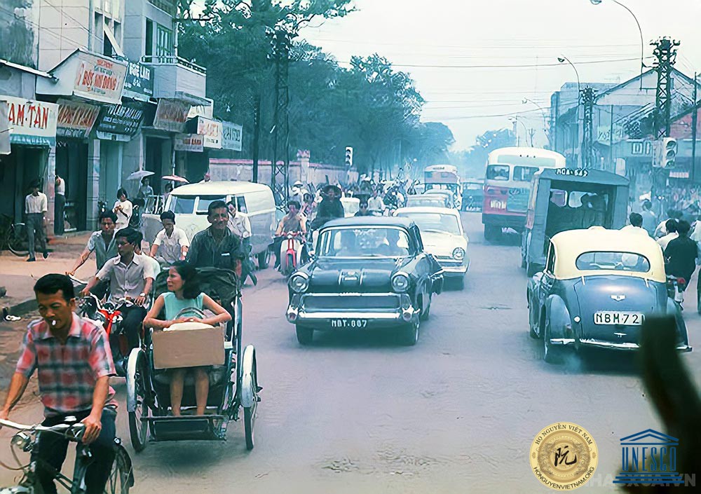 Đường Hai Bà Trưng xưa, là ranh giới của Dakao và Quận 3