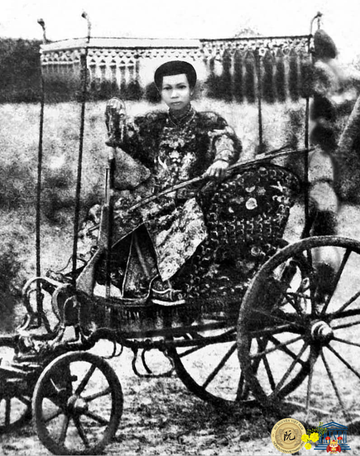 Vua Kiến Phúc (còn nhiều nghi vấn đây là vua Đồng Khánh)